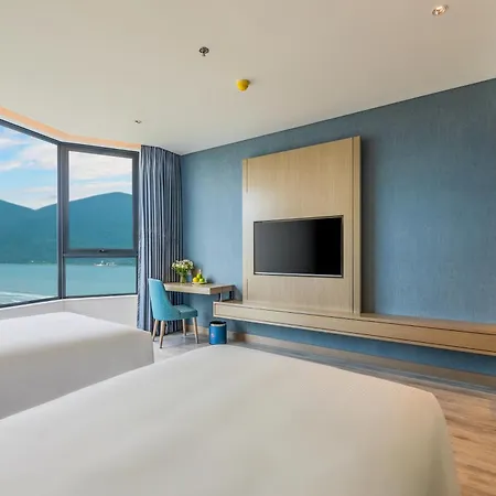 Awaken Da Nang Hotel Exterior photo